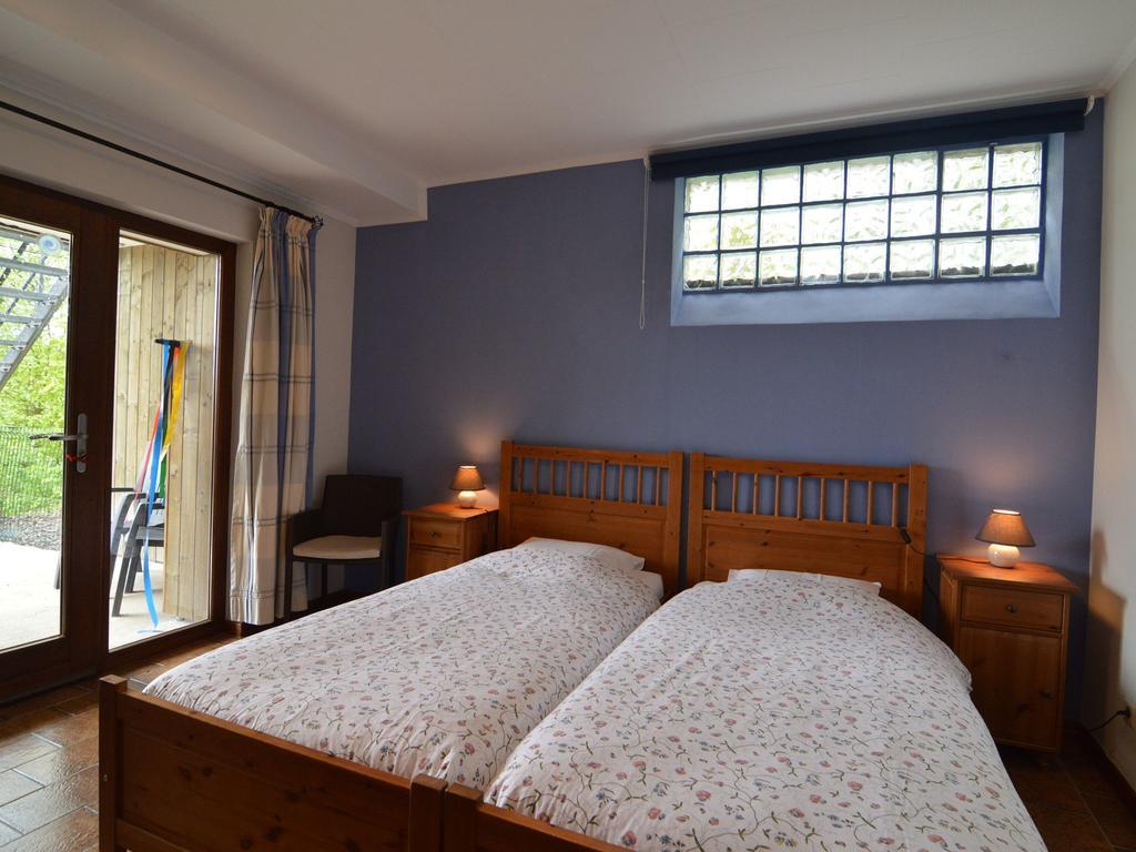 Modish Holiday Home In Waimes With Sauna ภายนอก รูปภาพ